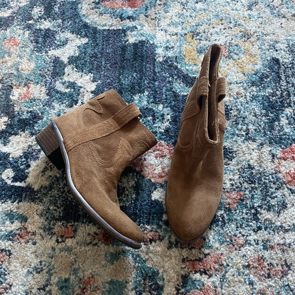 Lucky Brand Brown Suede Slip On Cowboy Ankle Terra Boots 8